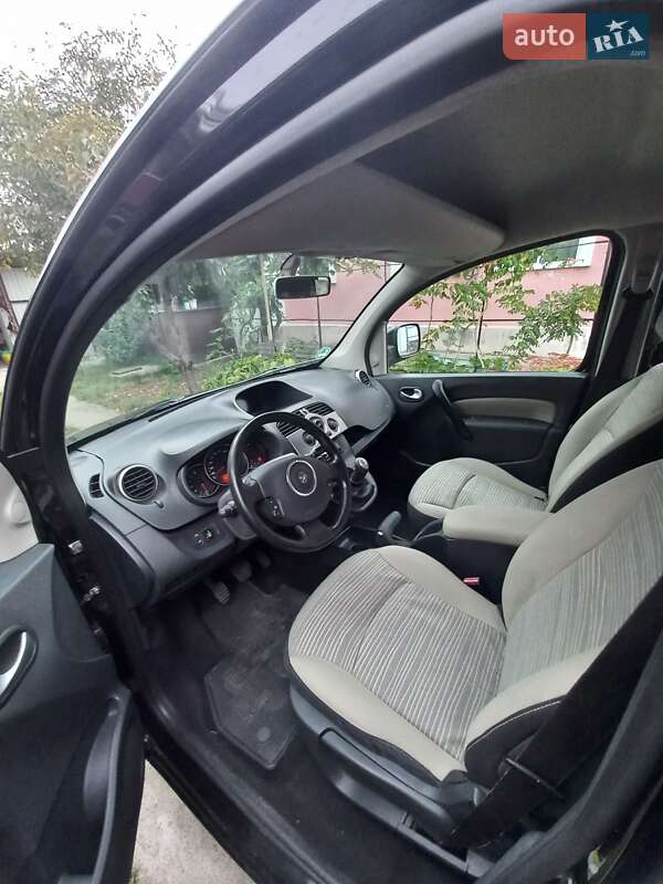 Мінівен Renault Kangoo 2012 в Ватутіному