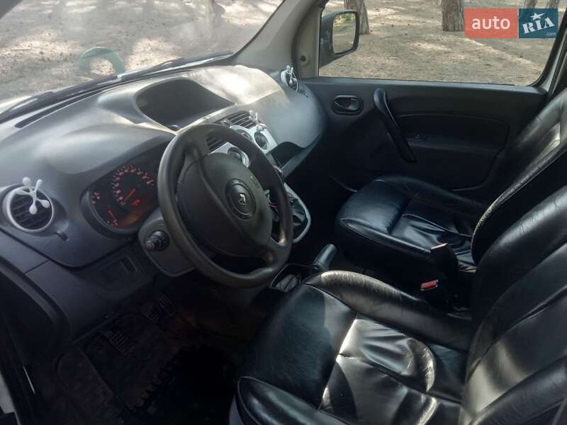 Минивэн Renault Kangoo 2011 в Днепре