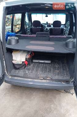 Мінівен Renault Kangoo 2005 в 