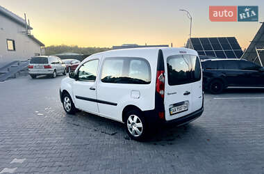 Минивэн Renault Kangoo 2011 в 