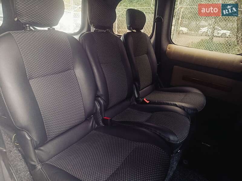 Минивэн Renault Kangoo 2010 в Киеве