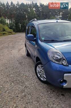 Минивэн Renault Kangoo 2012 в 