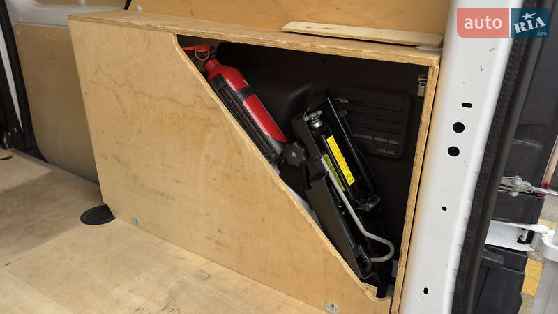 Вантажний фургон Renault Kangoo 2020 в Звягелі фото 9 Вантажний фургон Renault Kangoo 2020 в Звягелі