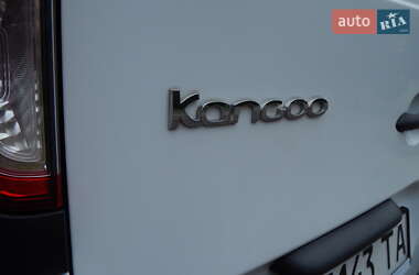 Грузовой фургон Renault Kangoo 2017 в 