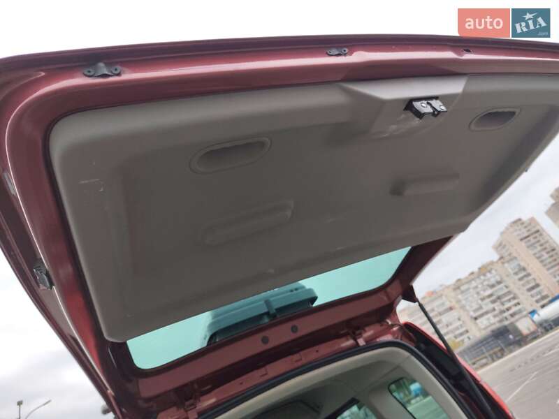Минивэн Renault Kangoo 2010 в Киеве
