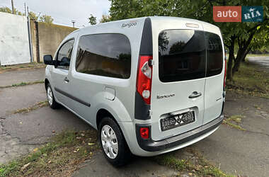 Минивэн Renault Kangoo 2010 в 