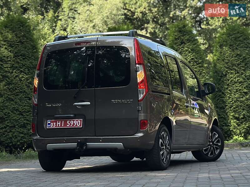 Минивэн Renault Kangoo 2015 в Дрогобыче