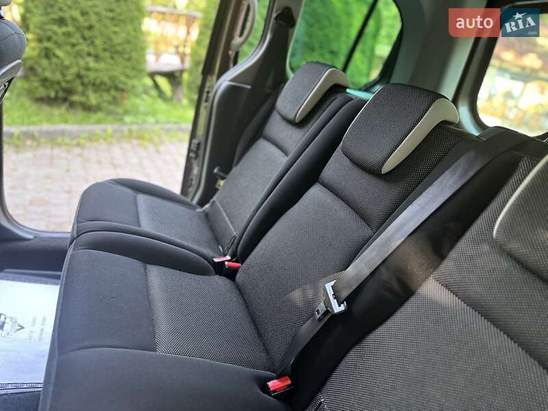 Минивэн Renault Kangoo 2015 в Дрогобыче