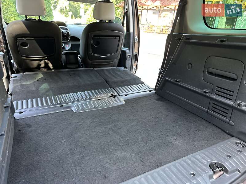 Минивэн Renault Kangoo 2015 в Дрогобыче