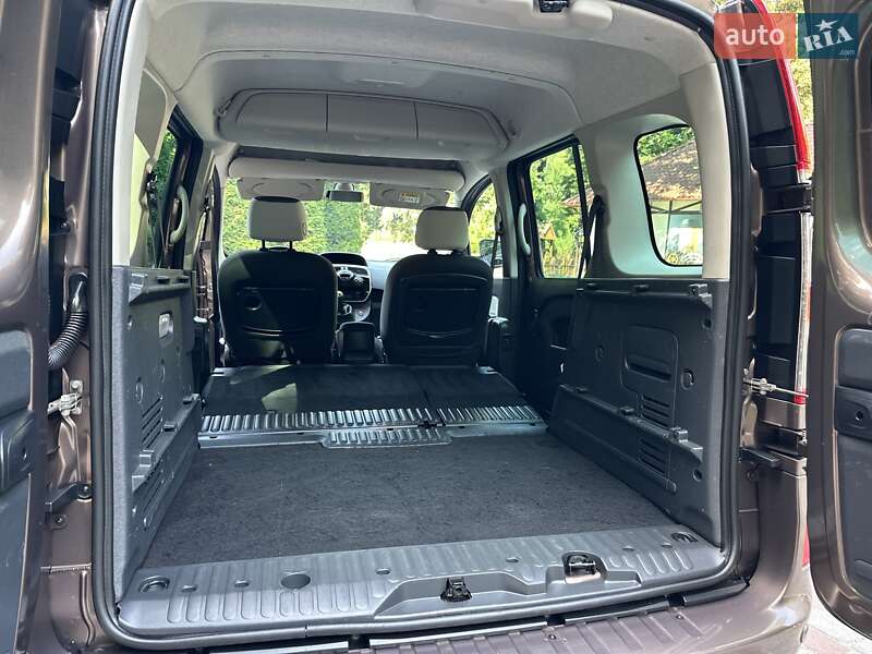 Минивэн Renault Kangoo 2015 в Дрогобыче