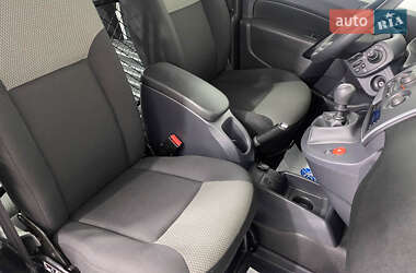 Грузовой фургон Renault Kangoo 2021 в 