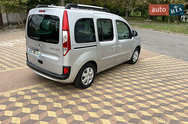 Минивэн Renault Kangoo 2015 в 