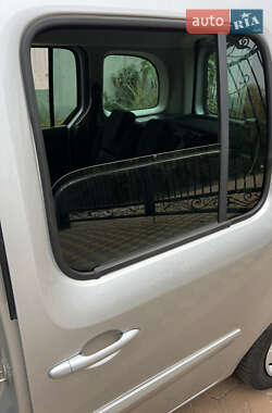 Минивэн Renault Kangoo 2015 в 