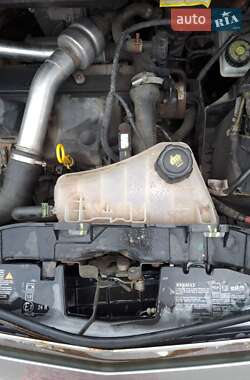 Минивэн Renault Kangoo 2010 в 