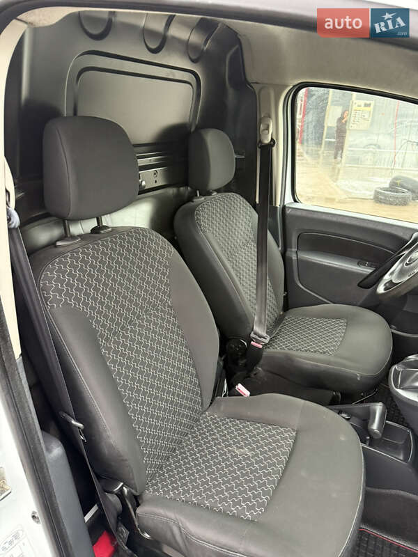 Грузовой фургон Renault Kangoo 2013 в Бережанах фото 18 Грузовой фургон Renault Kangoo 2013 в Бережанах