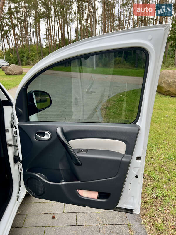 Мінівен Renault Kangoo 2014 в Житомирі фото 26 Мінівен Renault Kangoo 2014 в Житомирі