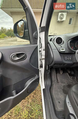 Грузовой фургон Renault Kangoo 2013 в 