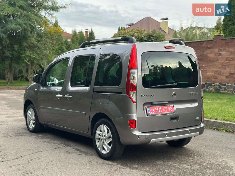 Минивэн Renault Kangoo 2015 в Ровно