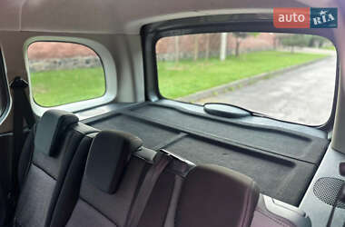 Минивэн Renault Kangoo 2015 в 