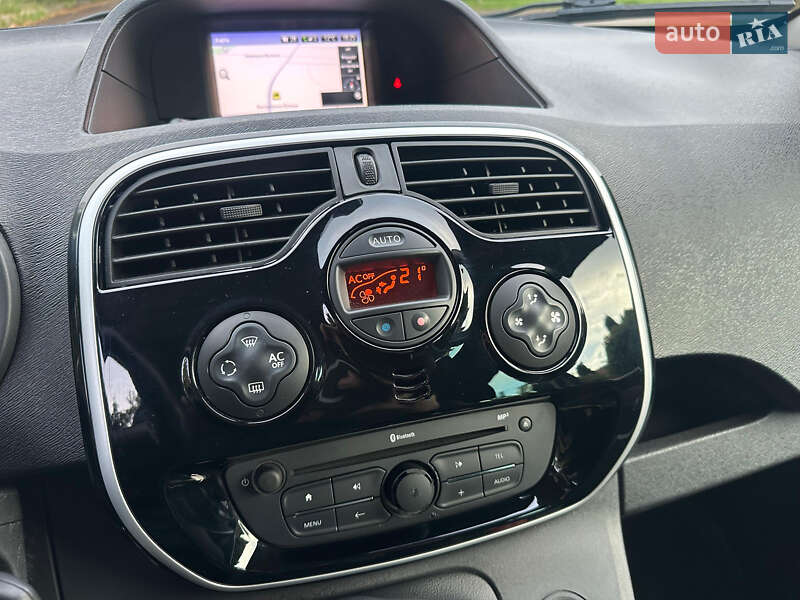 Минивэн Renault Kangoo 2015 в Ровно