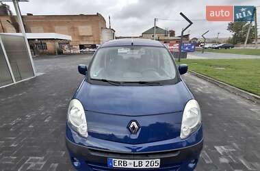 Минивэн Renault Kangoo 2010 в 