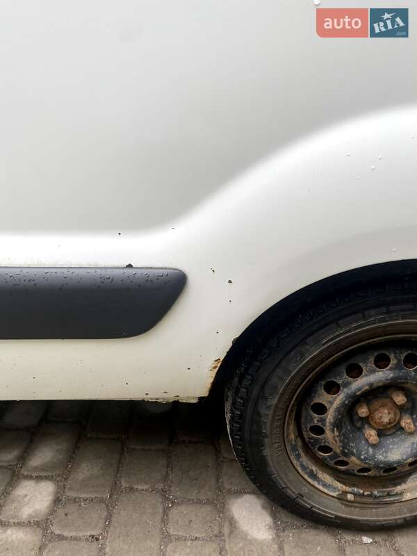 Грузовой фургон Renault Kangoo 2005 в Черкассах фото 17 Грузовой фургон Renault Kangoo 2005 в Черкассах