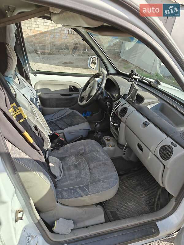 Грузовой фургон Renault Kangoo 2004 в Днепре фото 5 Грузовой фургон Renault Kangoo 2004 в Днепре