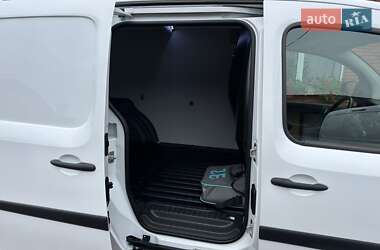 Грузовой фургон Renault Kangoo 2019 в 