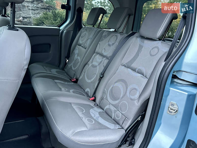 Минивэн Renault Kangoo 2009 в Харькове
