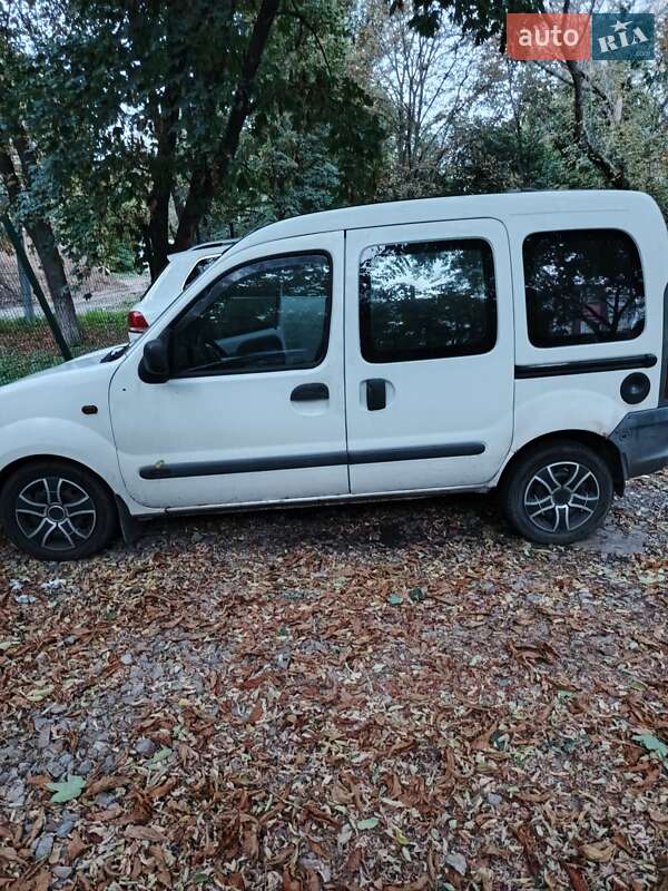 Минивэн Renault Kangoo 2001 в 