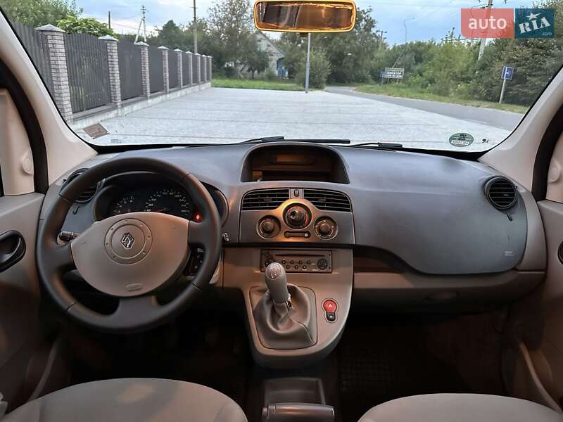 Минивэн Renault Kangoo 2010 в Вознесенске фото 8 Минивэн Renault Kangoo 2010 в Вознесенске