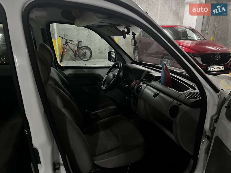 Мінівен Renault Kangoo 2005 в Львові фото 11 Мінівен Renault Kangoo 2005 в Львові