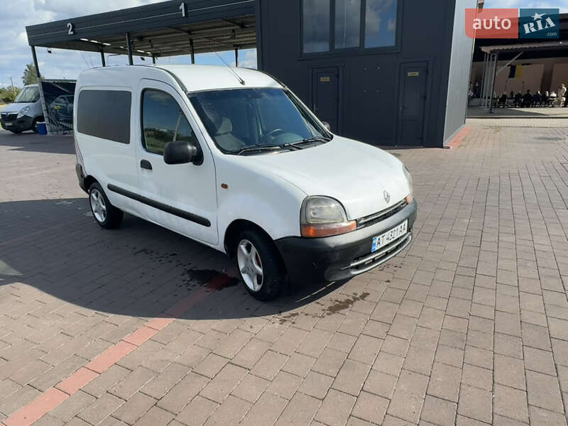 Грузовой фургон Renault Kangoo 2000 в Николаеве
