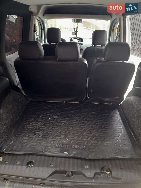 Минивэн Renault Kangoo 2012 в Черновцах фото 2 Минивэн Renault Kangoo 2012 в Черновцах