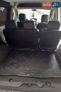 Мінівен Renault Kangoo 2012 в 