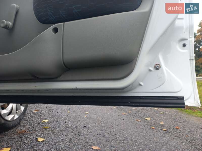 Мінівен Renault Kangoo 2007 в Звягелі фото 4 Мінівен Renault Kangoo 2007 в Звягелі