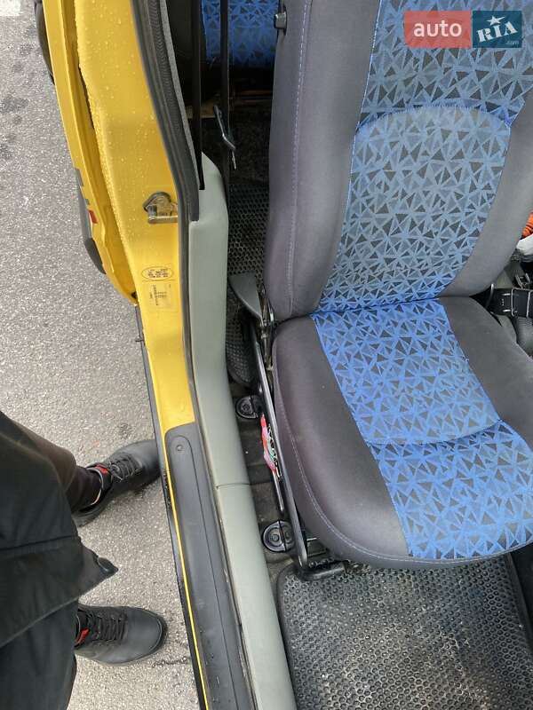 Минивэн Renault Kangoo 2006 в Виннице