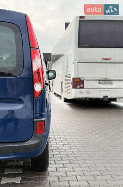 Минивэн Renault Kangoo 2009 в 