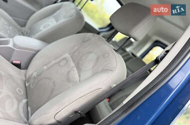 Минивэн Renault Kangoo 2009 в 