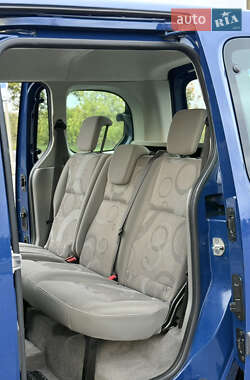 Минивэн Renault Kangoo 2009 в 