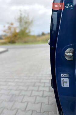 Минивэн Renault Kangoo 2009 в 