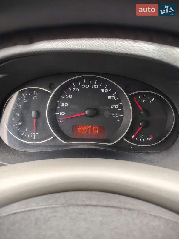Минивэн Renault Kangoo 2010 в Новояворовске фото 15 Минивэн Renault Kangoo 2010 в Новояворовске