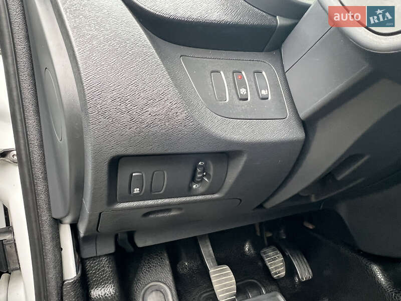 Мінівен Renault Kangoo 2017 в Дніпрі