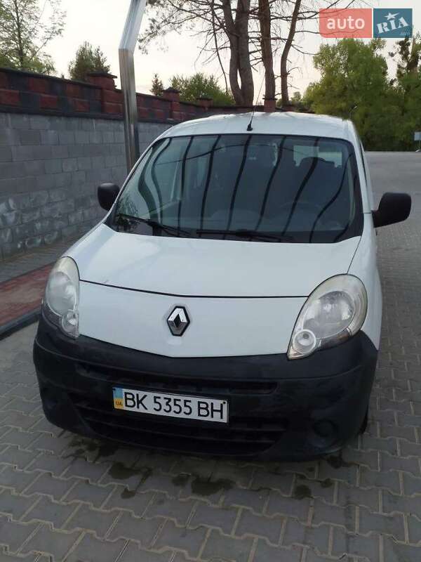 Мінівен Renault Kangoo 2010 в Рівному фото 10 Мінівен Renault Kangoo 2010 в Рівному
