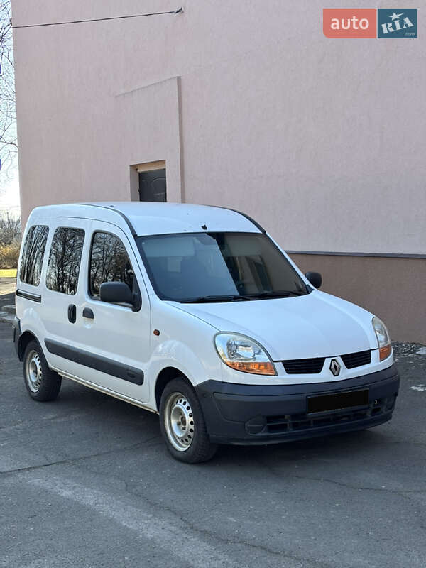 Мінівен Renault Kangoo 2004 в  фото Мінівен Renault Kangoo 2004 в