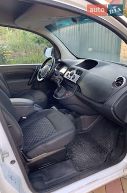 Грузовой фургон Renault Kangoo 2013 в 