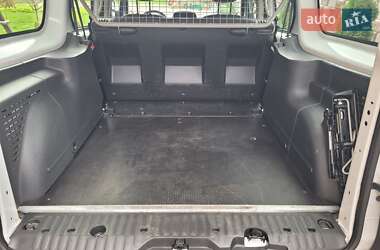 Минивэн Renault Kangoo 2019 в 