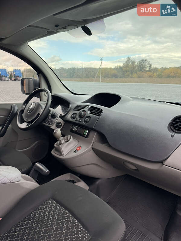 Мінівен Renault Kangoo 2008 в Чернівцях