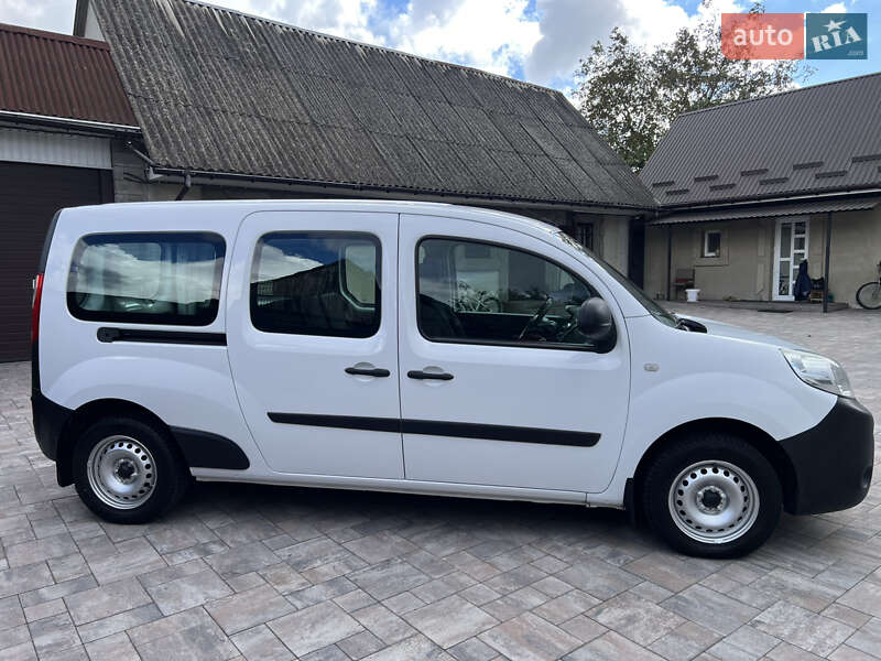Минивэн Renault Kangoo 2015 в Дубно