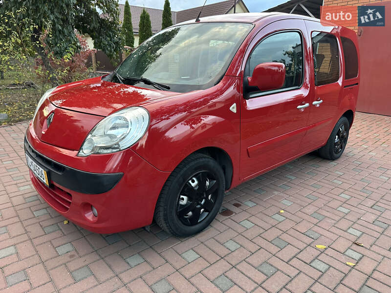 Минивэн Renault Kangoo 2012 в Лубнах